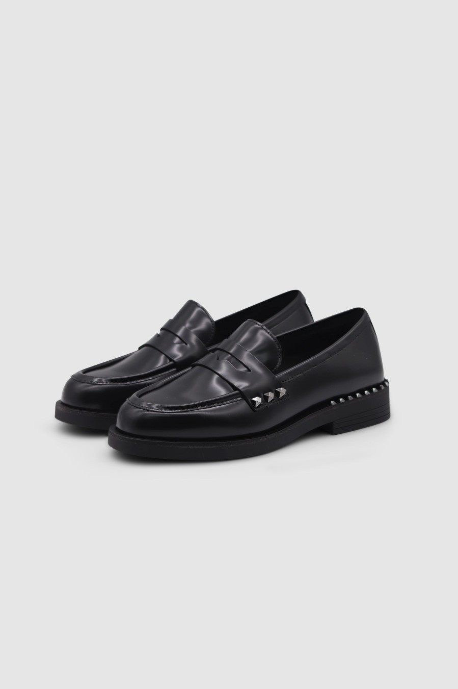 Damen Ash Loafer & Ballerinas | Whisper Stud Loafer Polish Calf Black Darkgun